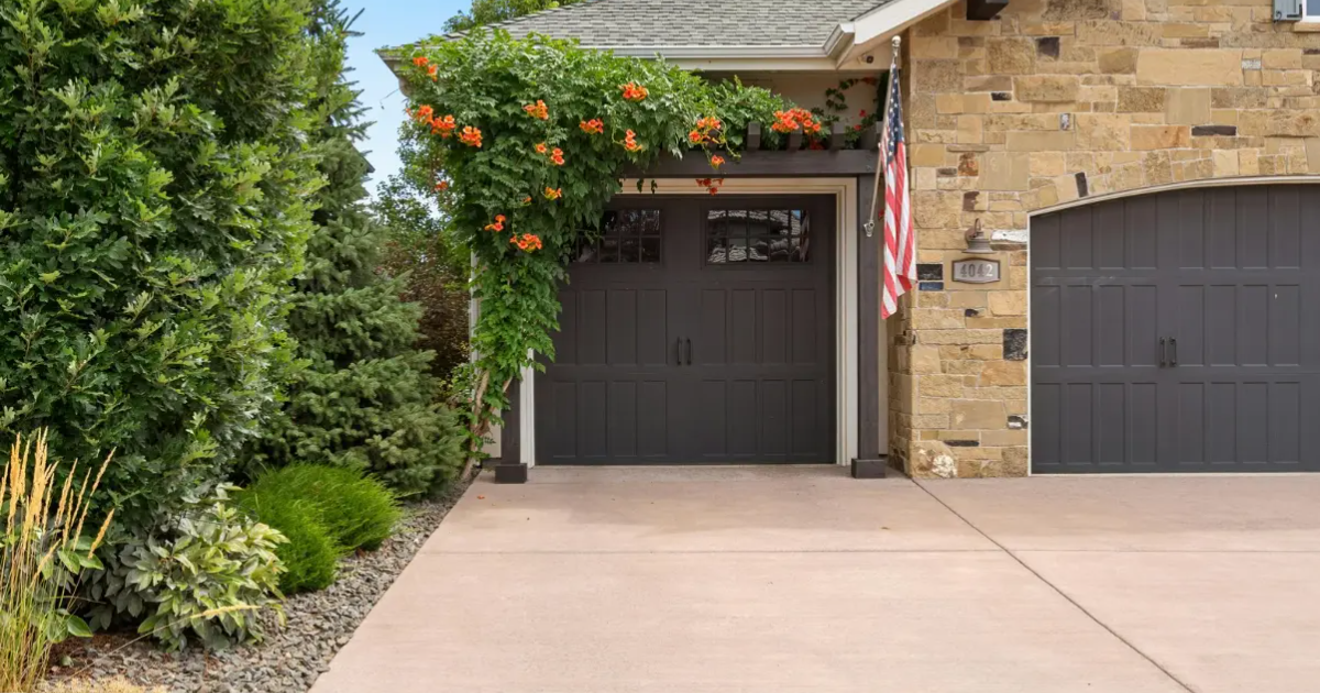 Jak wybrać idealną bramę garażową? Praktyczny przewodnik dla właścicieli domów